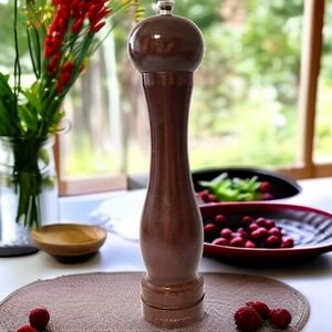 Cole Mason Wood Pepper Grinder Mill Forest Capstan Dark Brown England Refillable